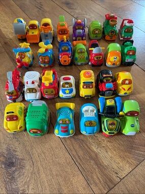 HUGE Bundle 28 Go Go Smart Wheels Cars VTech